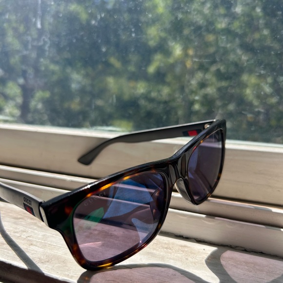 Men’s/Unisex Gucci Sunglasses - Picture 3 of 8